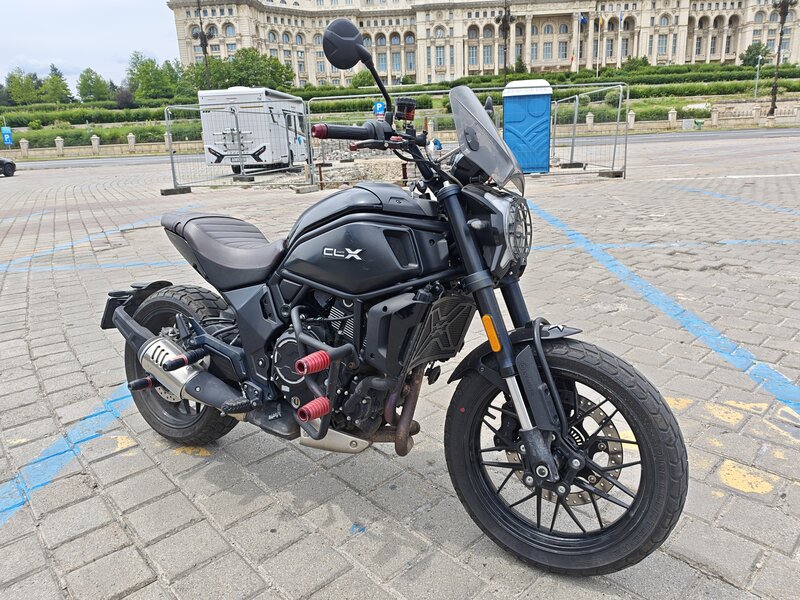 Se vinde CF Moto 700 CLX Heritage 2023